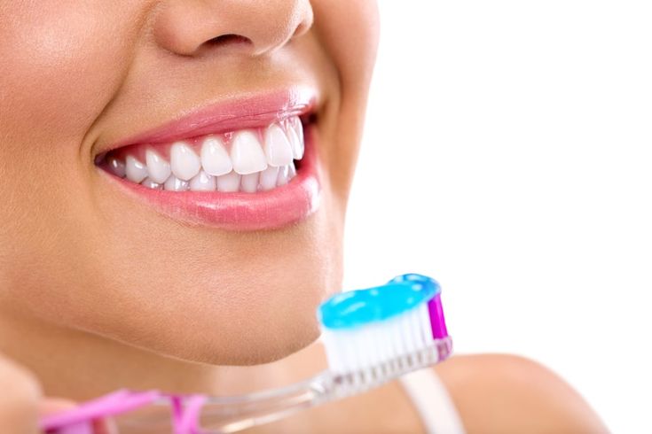 Tips for Maintaining Healthy Teeth and Gums
